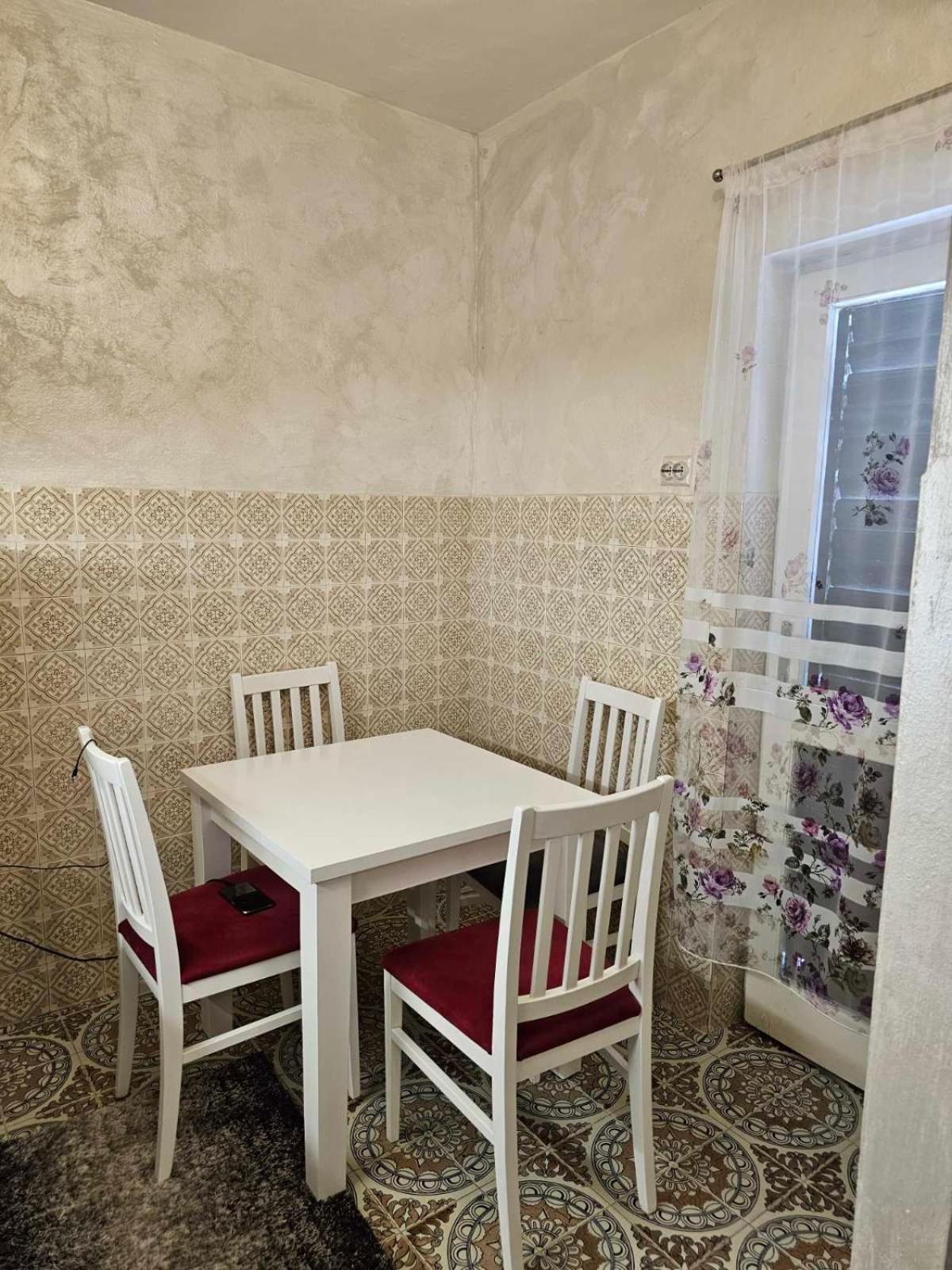 Ab Apartmani Risan Kotor Exterior foto